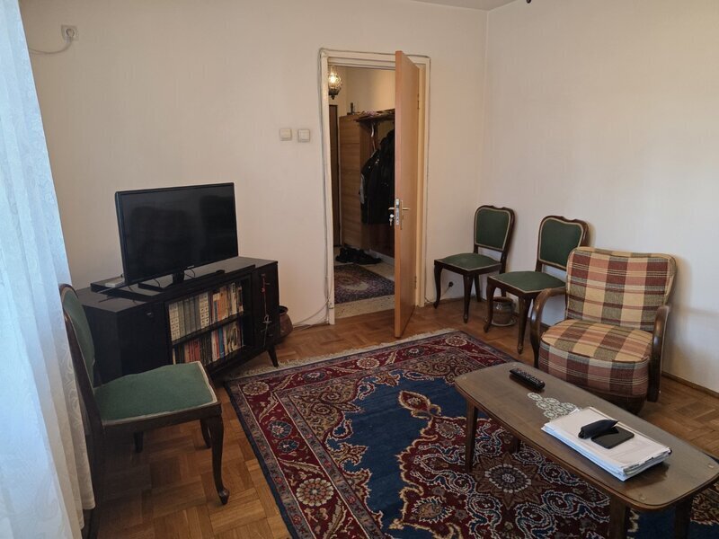 Titan, parc IOR, Liviu Rebreanu, 4 min.,